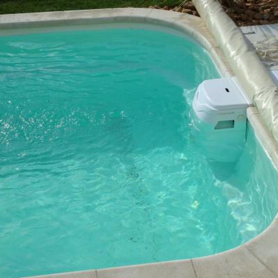 Les piscines à filtration intégrée